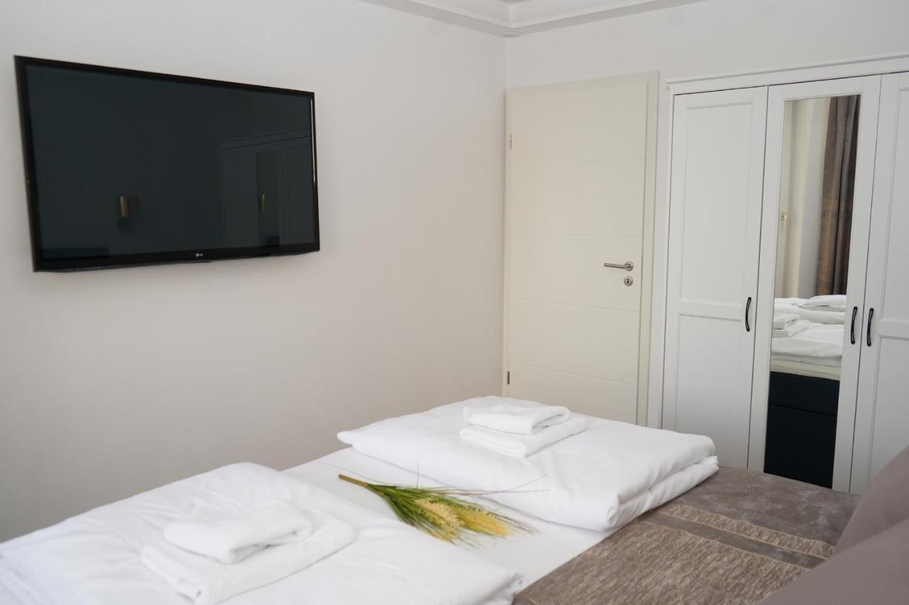 "Yildirim Touristik 1" Ferienwohnung Exklusiv In Austattung Und Lage Куксхафен Экстерьер фото