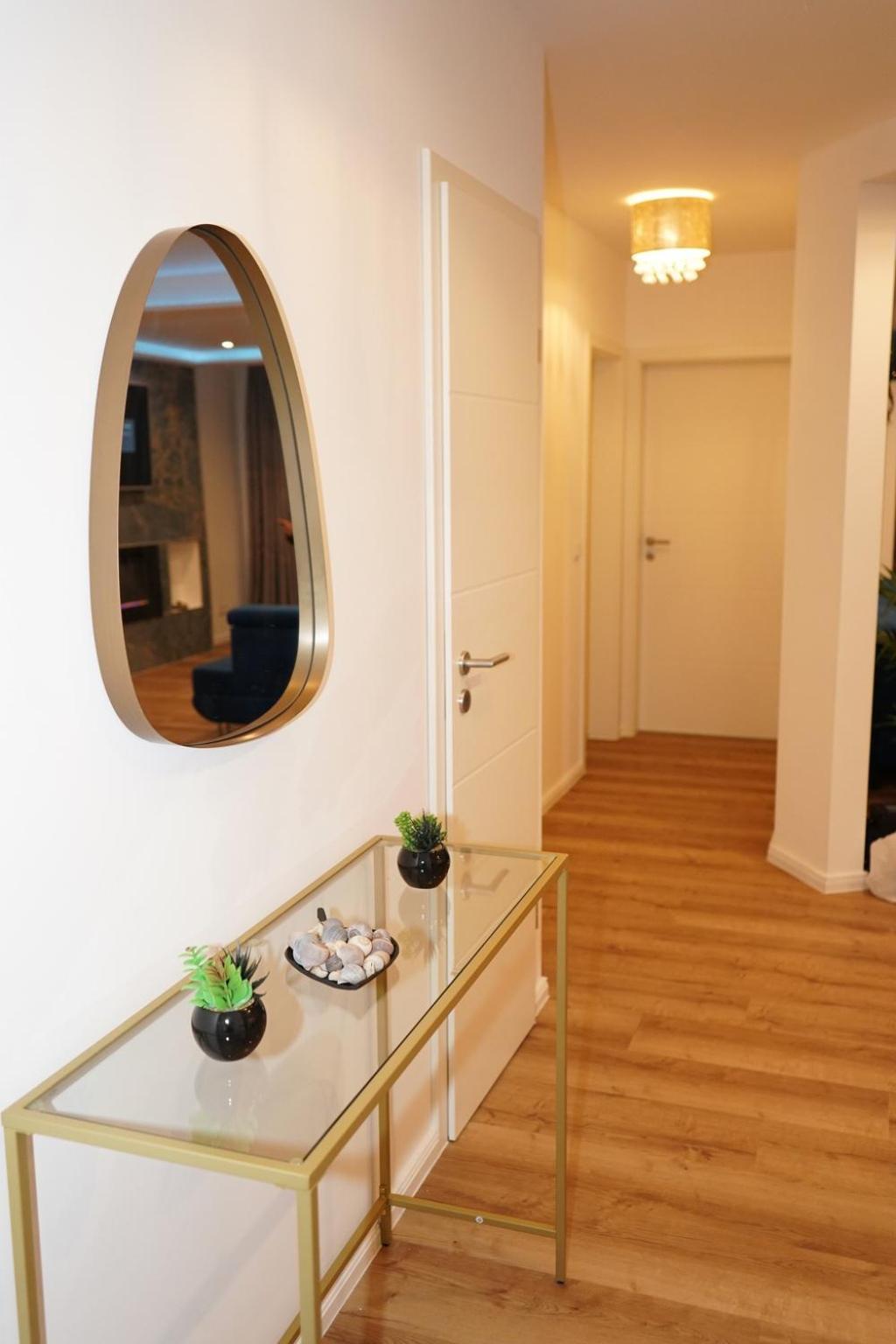 "Yildirim Touristik 1" Ferienwohnung Exklusiv In Austattung Und Lage Куксхафен Экстерьер фото